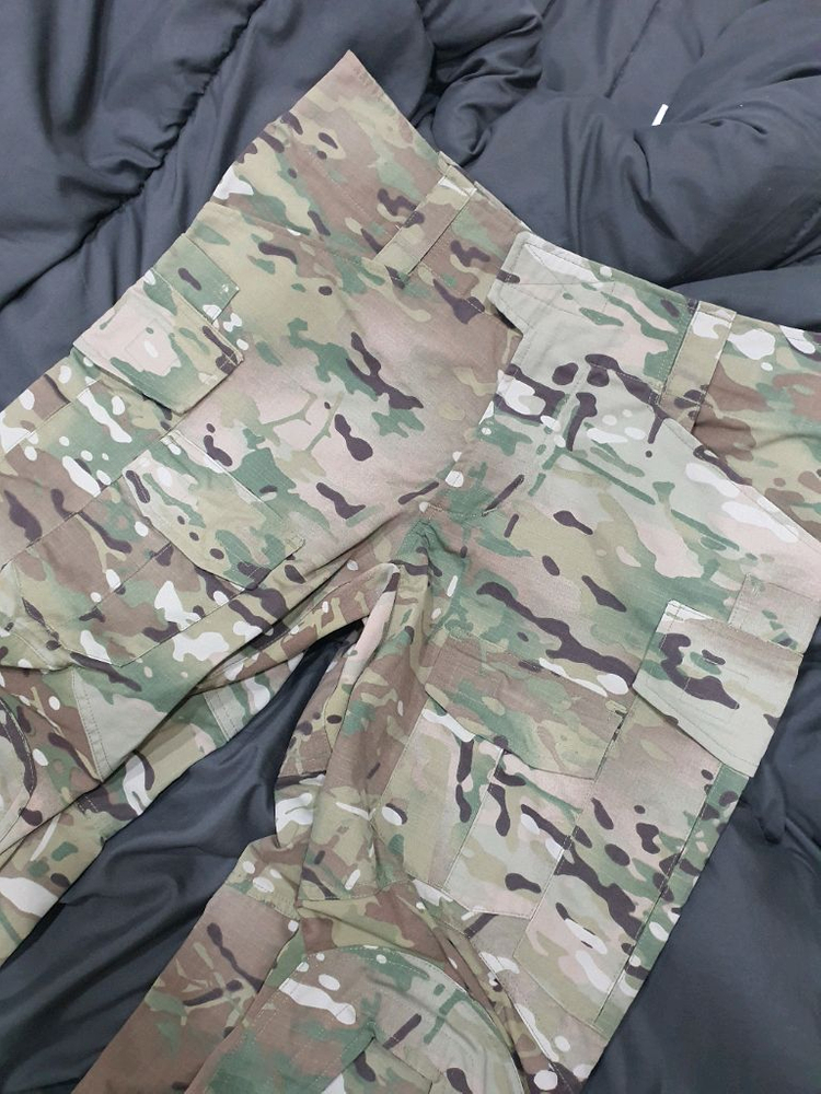 크라이프리시전 멀티캠 전투복 이미지