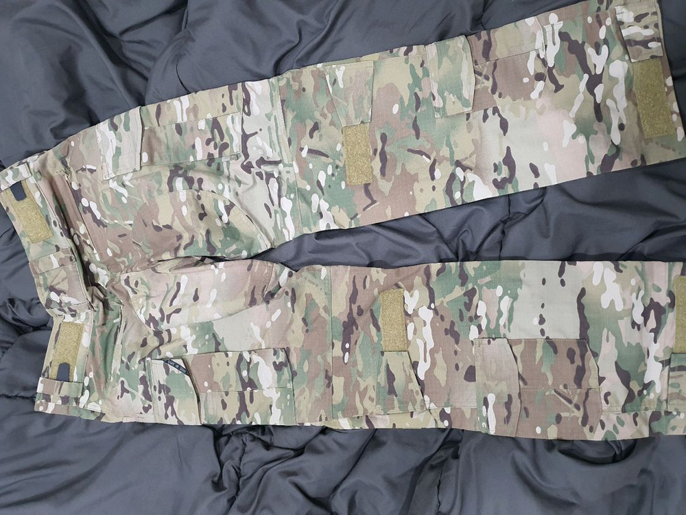 크라이프리시전 멀티캠 전투복 이미지