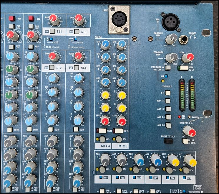 알렌헤스 (Allen & Heath) MixWizard WZ3 14:4:2 중고 아날로그 믹서 이미지