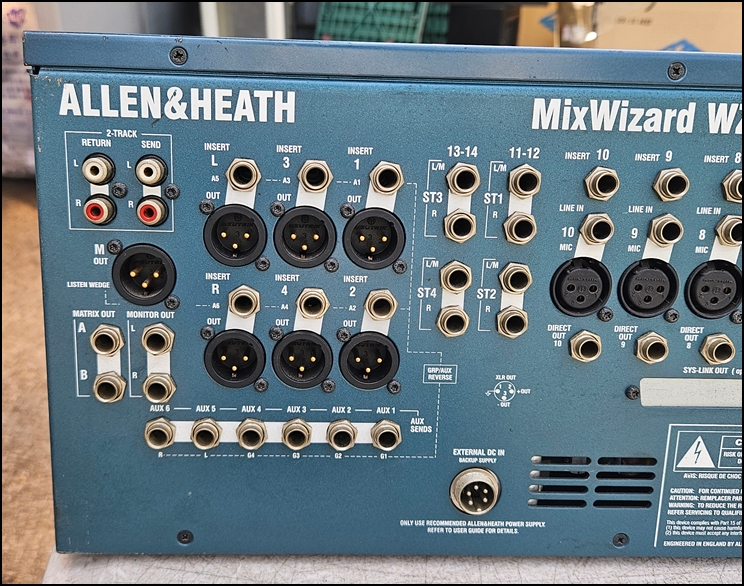 알렌헤스 (Allen & Heath) MixWizard WZ3 14:4:2 중고 아날로그 믹서 이미지