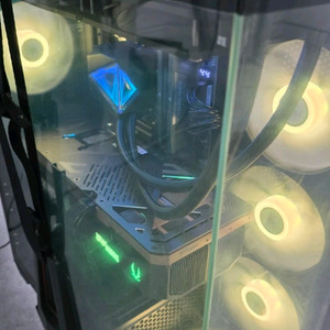 고사양pc( 9950x3d/ddr5 64gb/ 5070ti) 이미지