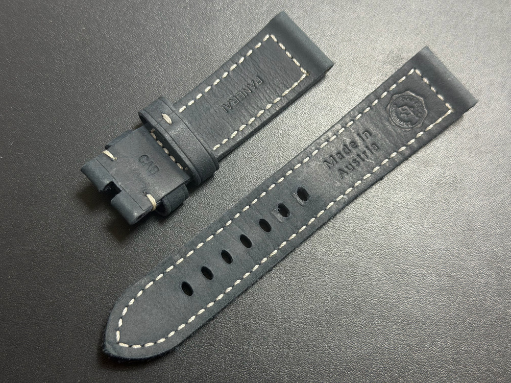 파네라이 22mm 블루 스트랩 판매합니다. 이미지