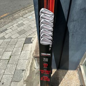 커클랜드 시그니처 플레이어 아이언 세트 새상품 이미지