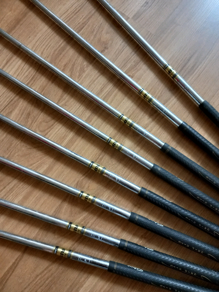 타이틀리스트 골프채 8개 이미지