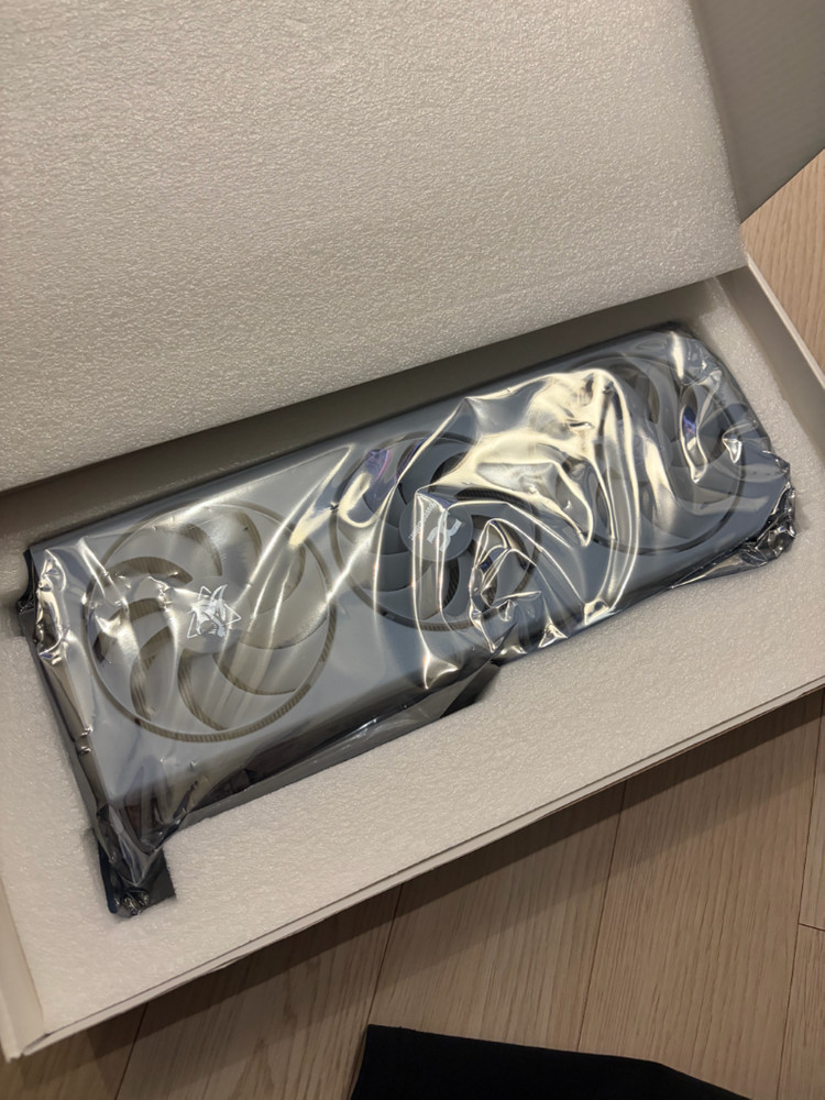 PowerColor 파워칼라 RX 9070XT 헬하운드 화이트 대원씨티에스 파워컬러 이미지