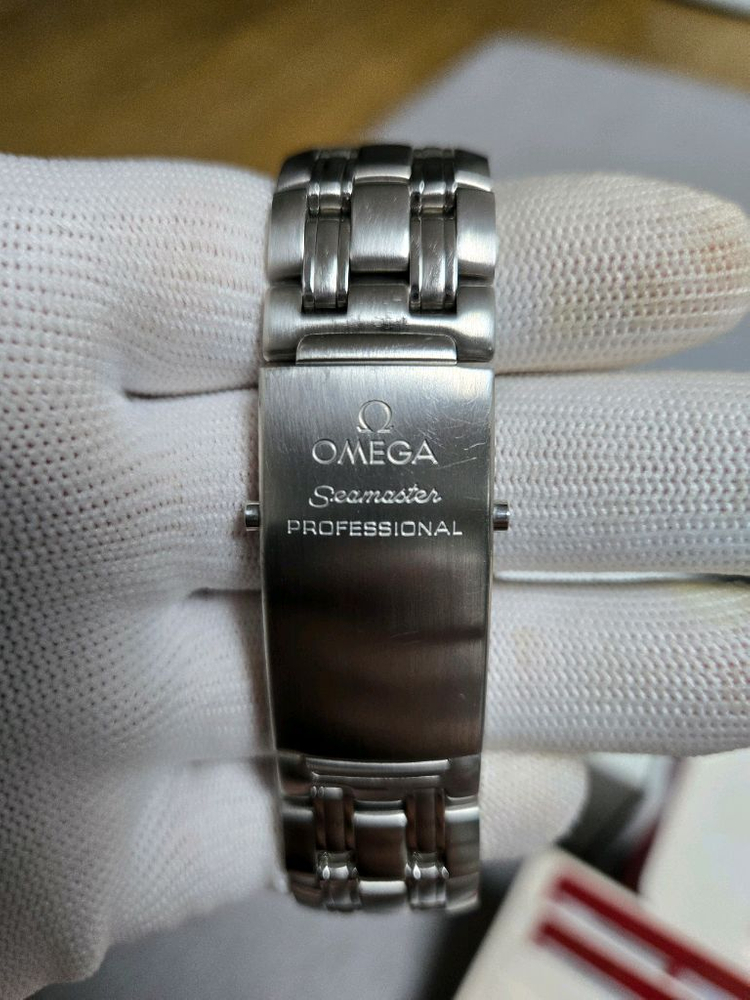 오메가 씨마스터 다이버300 검판 물결쿼츠 41mm 이미지