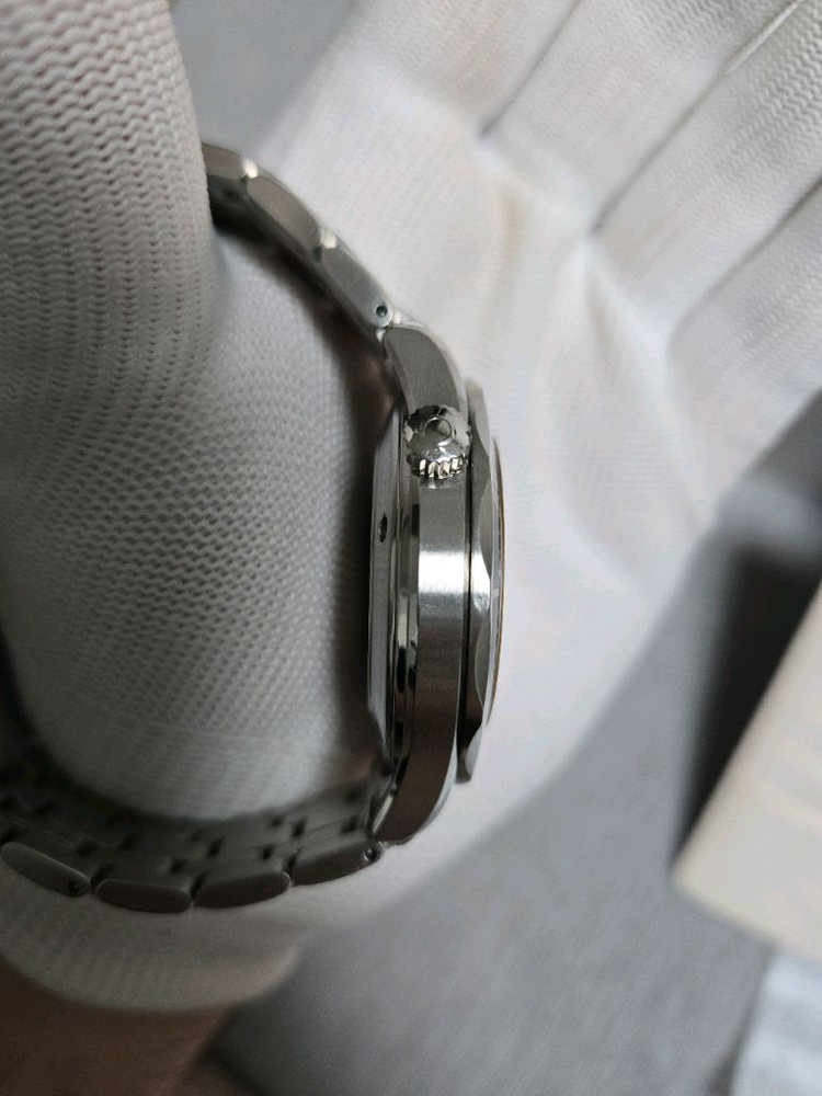 오메가 씨마스터 다이버300 검판 물결쿼츠 41mm 이미지