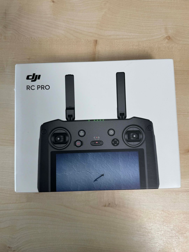 DJI RC PRO 드론 조종기 이미지