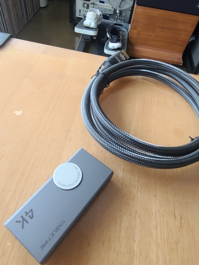 4K HDMI 분배기 2:1 과 1;2 두가지입니다 이미지