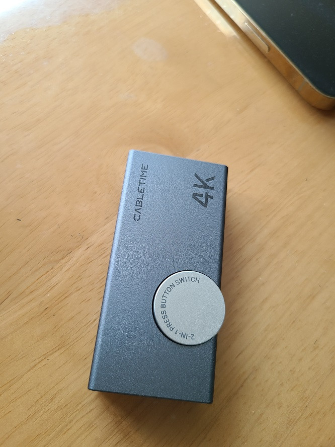 4K HDMI 분배기 2:1 과 1;2 두가지입니다 이미지