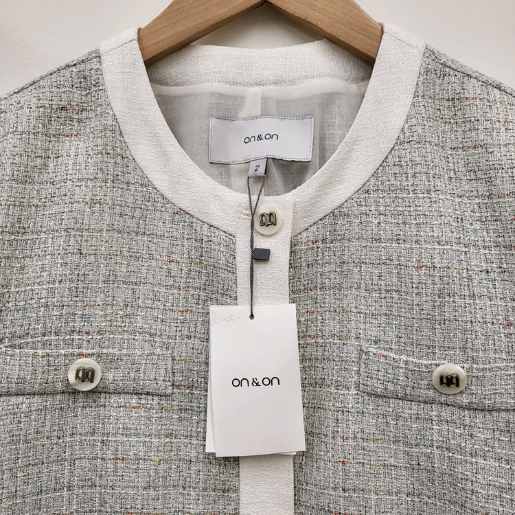 온앤온 라운드넥 반팔 트위드 자켓 새상품 이미지