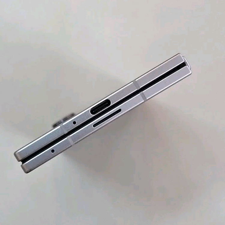 갤럭시 폴드 7 s급 판매해요!! 이미지