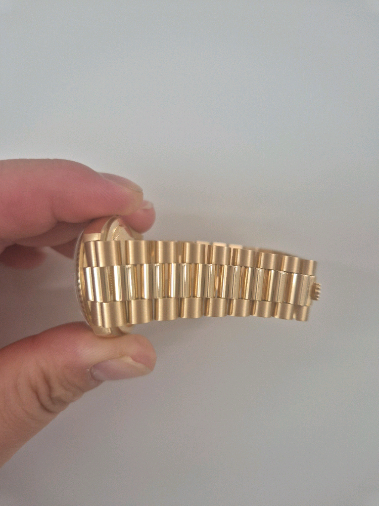 롤렉스 데이데이트 18238 금통 판맷잡니다 이미지