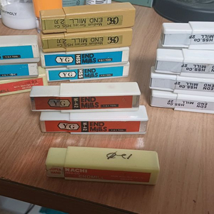 endmill 엔드밀 12파이 여러개판매합니다 개당 7천원 이미지