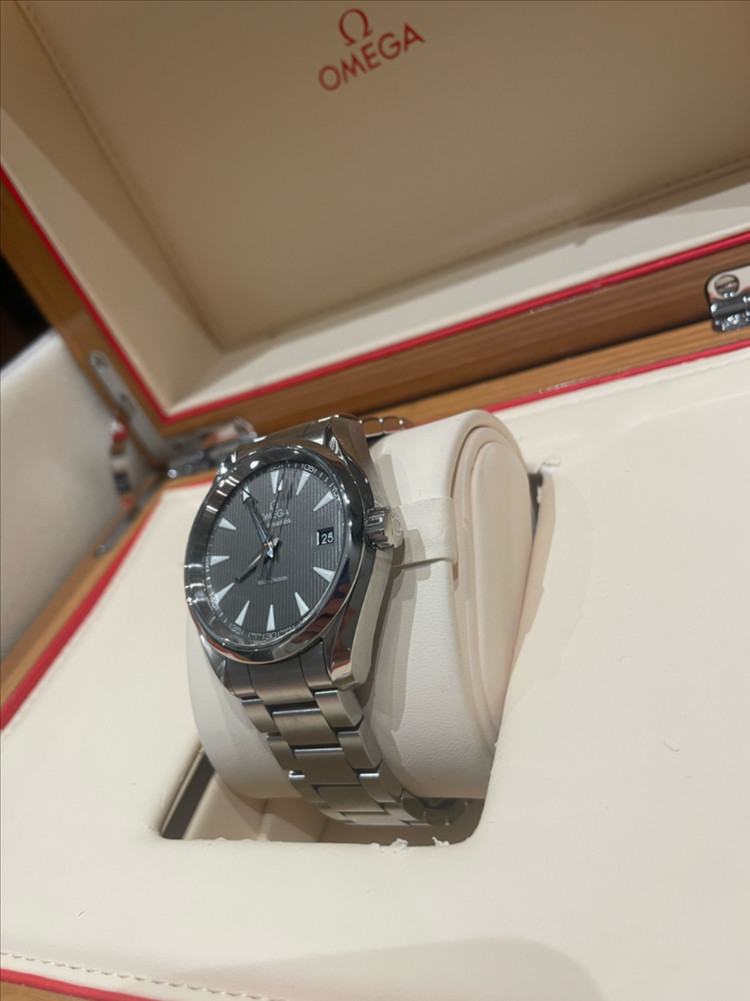 오메가 씨마스터 아쿠아테라 38mm 그레이 이미지