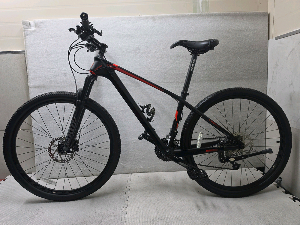 사바 폴카본 MTB 자전거 블랙/레드 27. 5인치 입니다 이미지