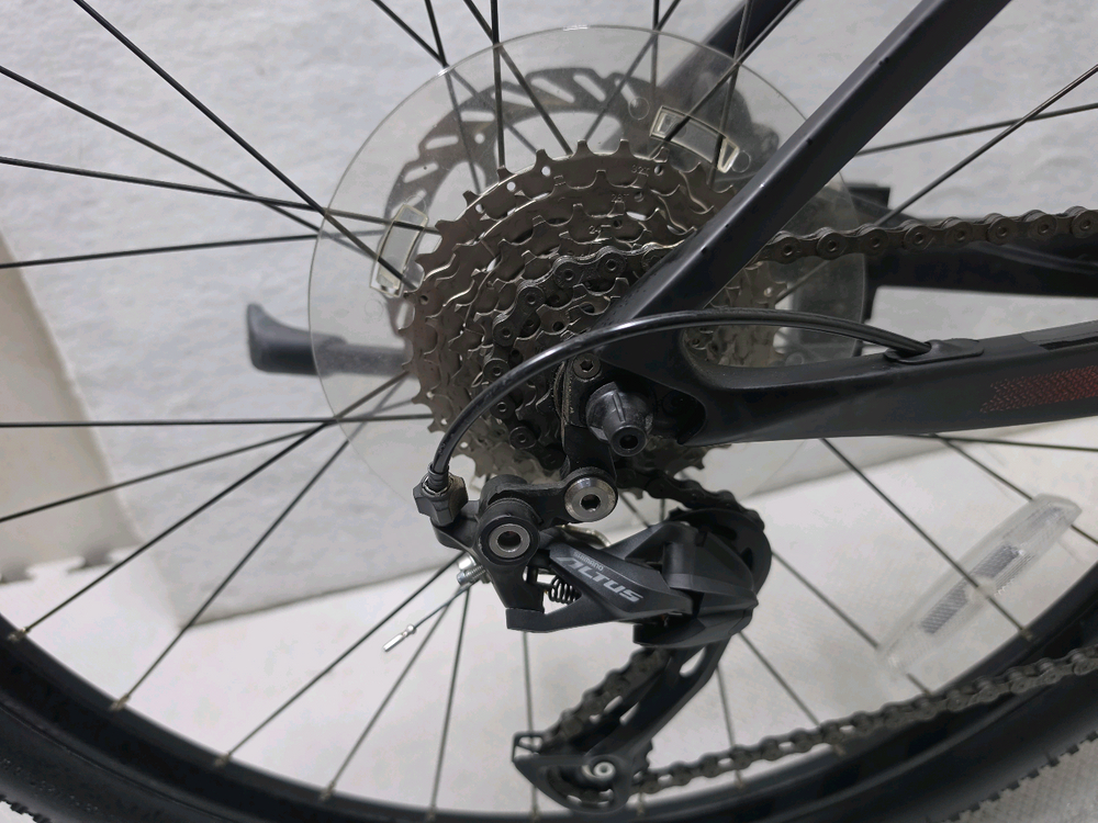 사바 폴카본 MTB 자전거 블랙/레드 27. 5인치 입니다 이미지