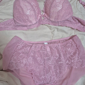 레이스 브라팬티 세트 이미지