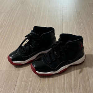 조던11 브레드 미드 230 이미지