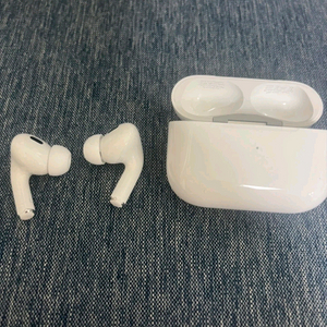 애플 에어팟 프로 2세대 USB-C 타입 이미지