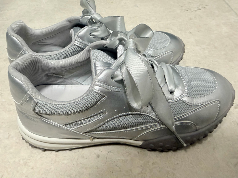 바바라 운동화 240 이미지