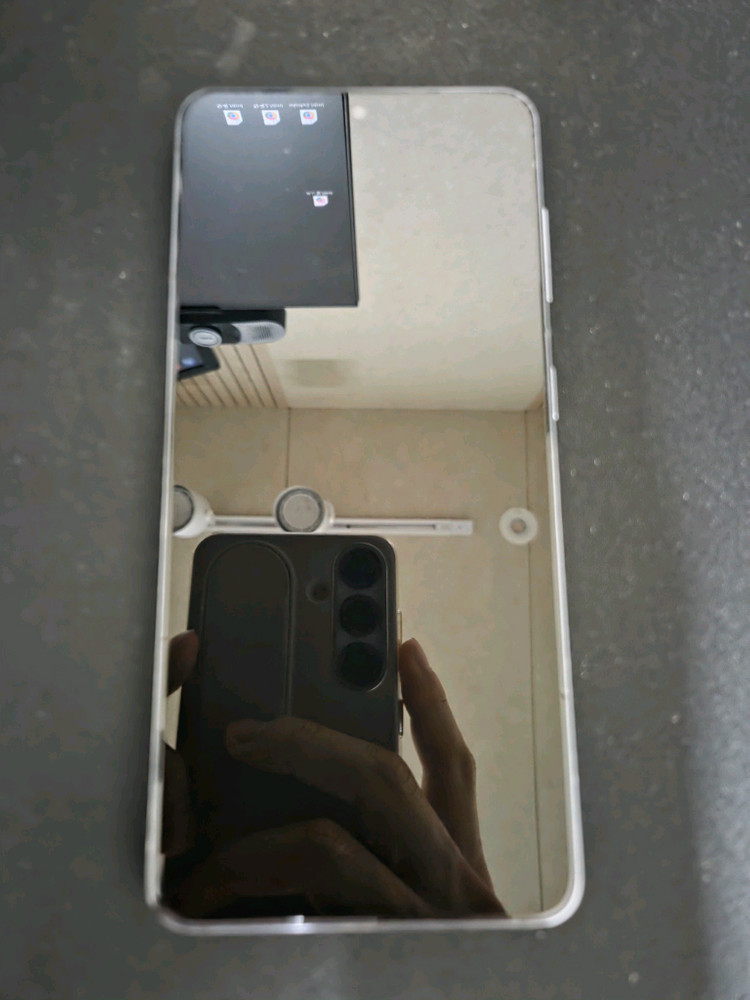 갤럭시 S21 5G 256GB 블랙 팝니다 이미지