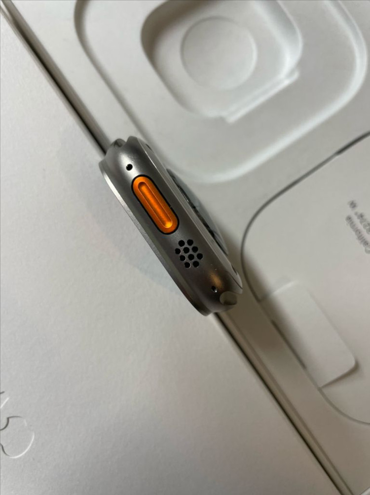 애플워치 울트라2 내추럴 SSS급 배터리 99프로 이미지