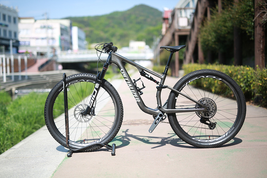 *A급*가격인하*25년 스페셜라이즈드 에픽 8 익스퍼트 풀샥 S 29인치 이미지