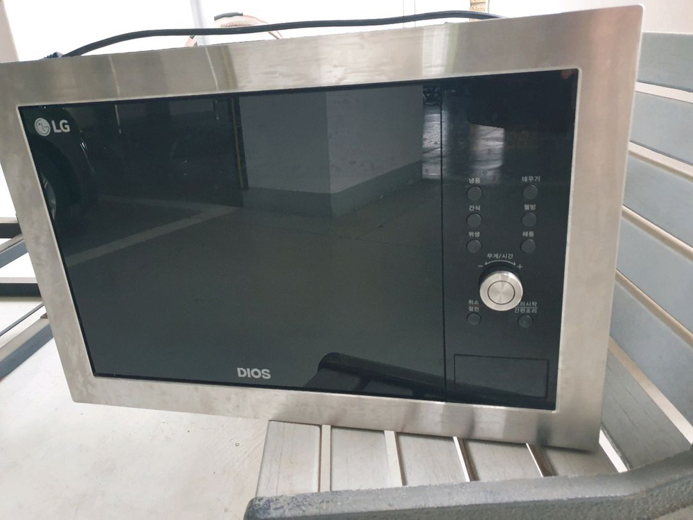 LG DIOS 빌트인 전자레인지 MN251ZKR 실버 이미지