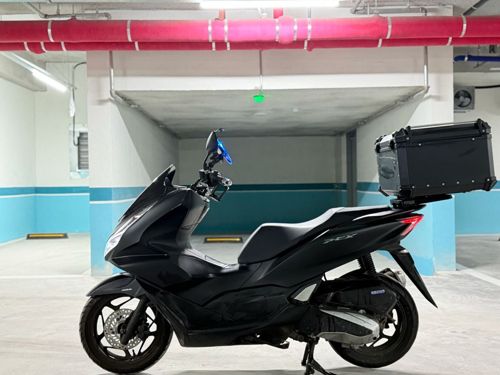 혼다 pcx125 abs 24년식 배달대행풀셋팅 250만원 판매합니다.(nmax,uhr,크루심) 이미지