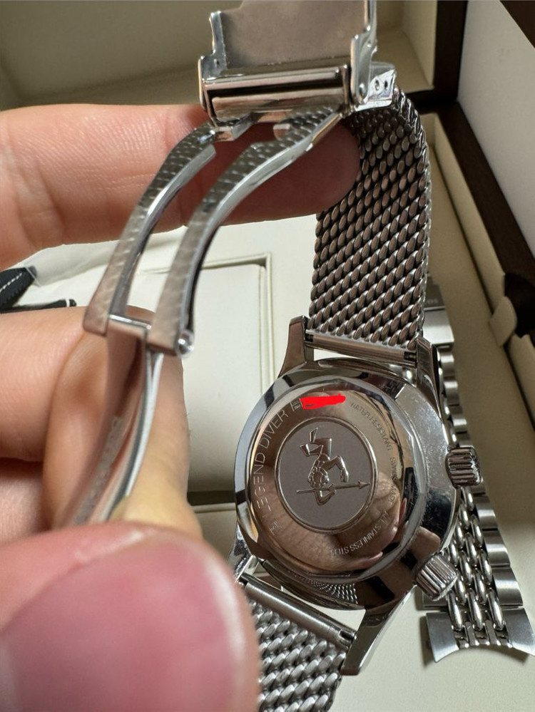 론진 레전드다이버 42mm 이미지