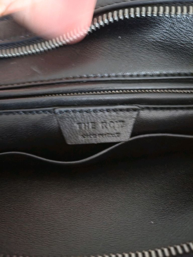 더로우 가방 이미지