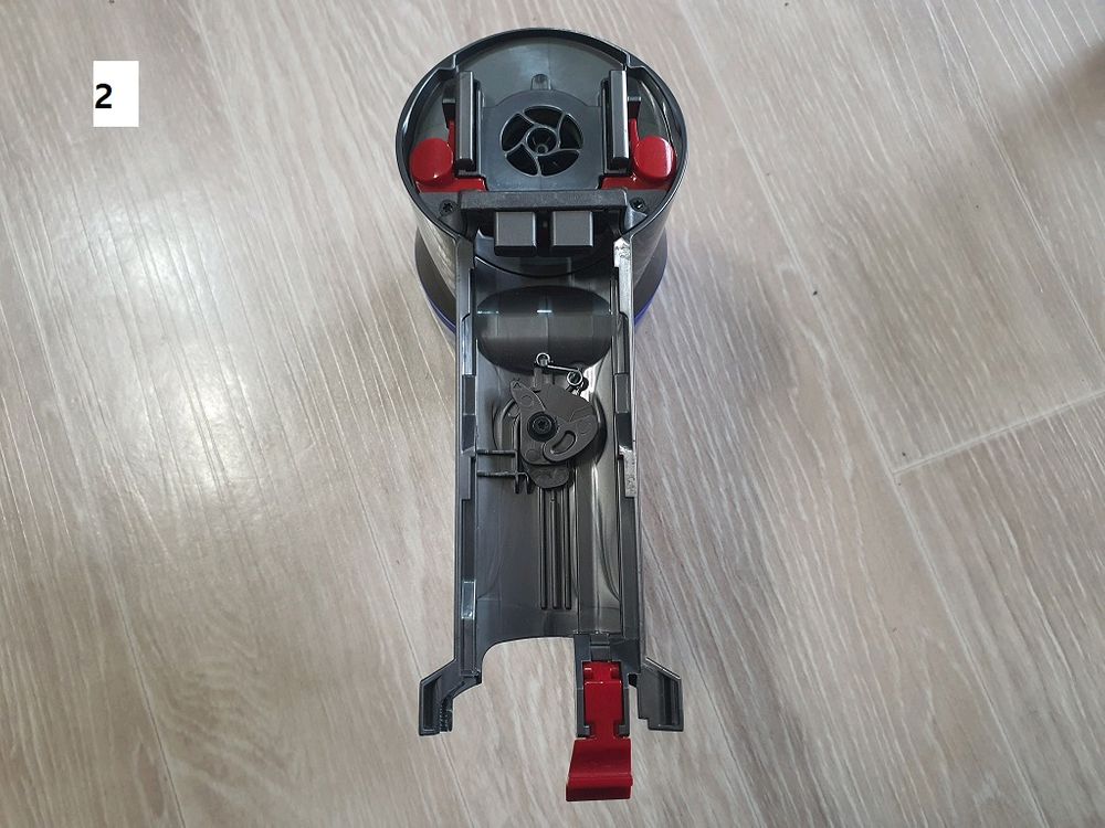 다이슨 V7 청소기 부품용 이미지