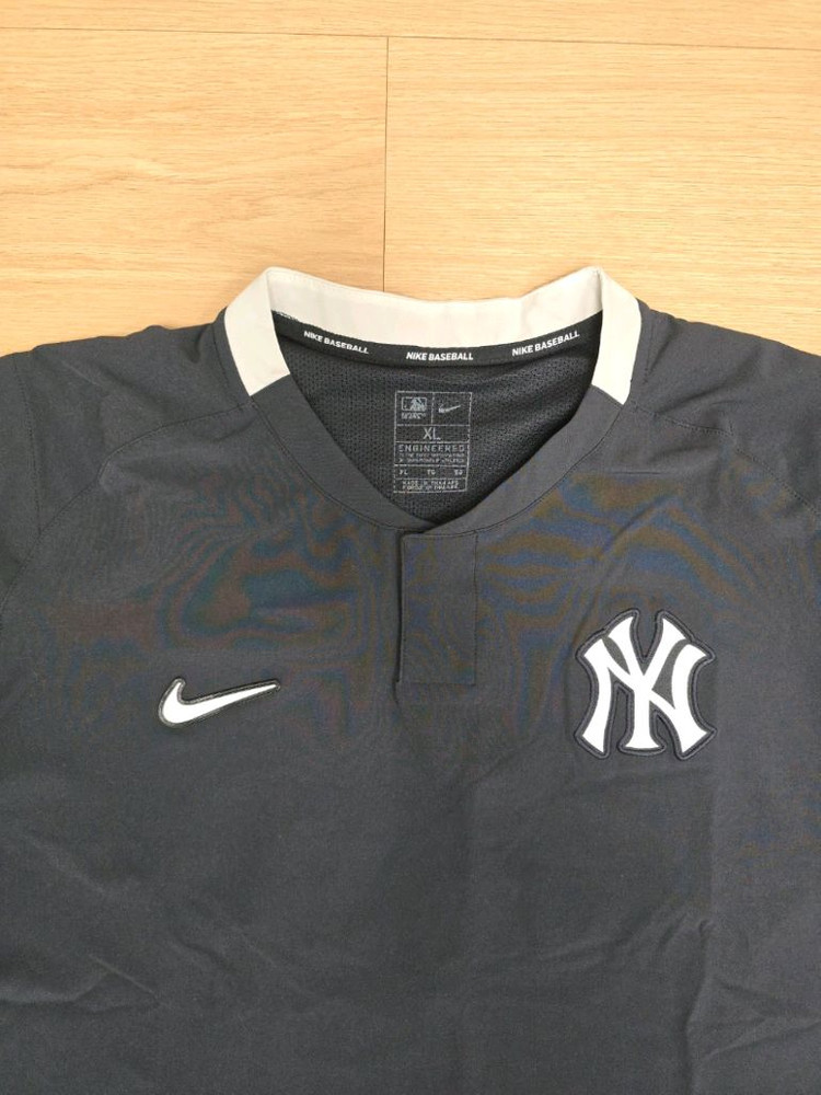 (야구.골프)나이키 어센틱 뉴욕 양키즈 반팔 바람막이 XL(110~115) 이미지