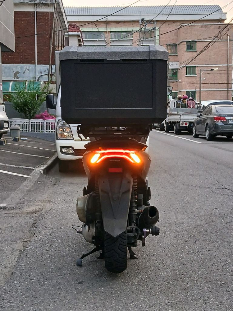 구변ok pcx125 21년식 6.2만Km 구동계올갈이 팝니다 이미지