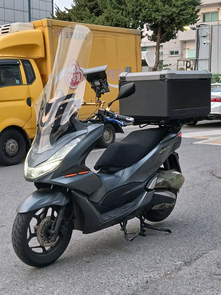 구변ok pcx125 21년식 6.2만Km 구동계올갈이 팝니다 이미지