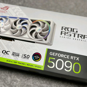 ASUS ROG Astral RTX 5090 WHITE 아스트랄 이미지