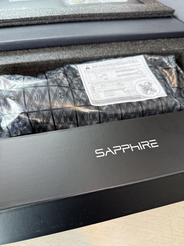 사파이어 RX 9070XT 니트로+ 이미지