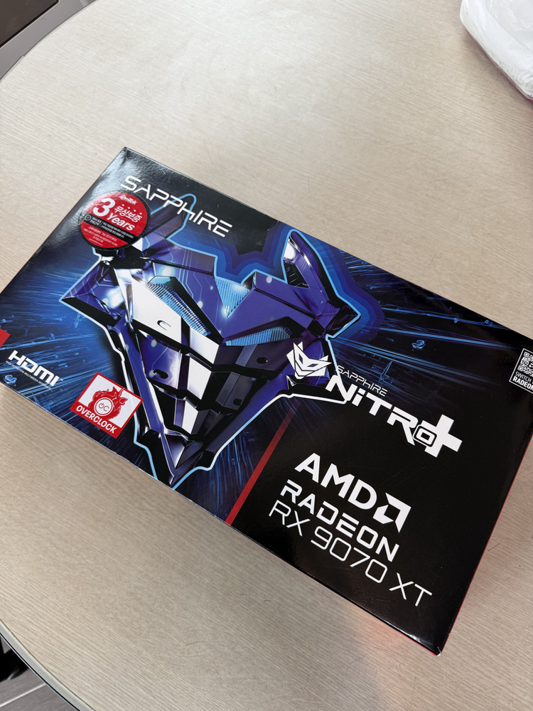 사파이어 RX 9070XT 니트로+ 이미지