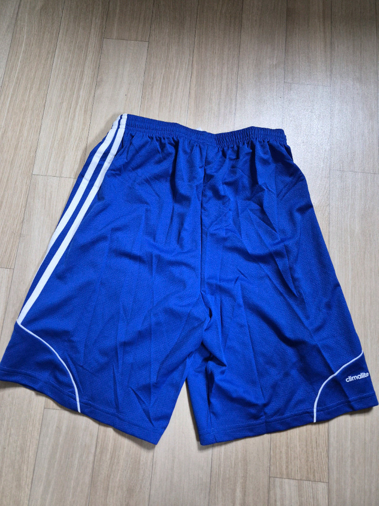 축구 반바지 이미지