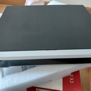 하이크비전 8채널 8POE 2SATA IP CCTV 녹화기 NVR 본체 이미지