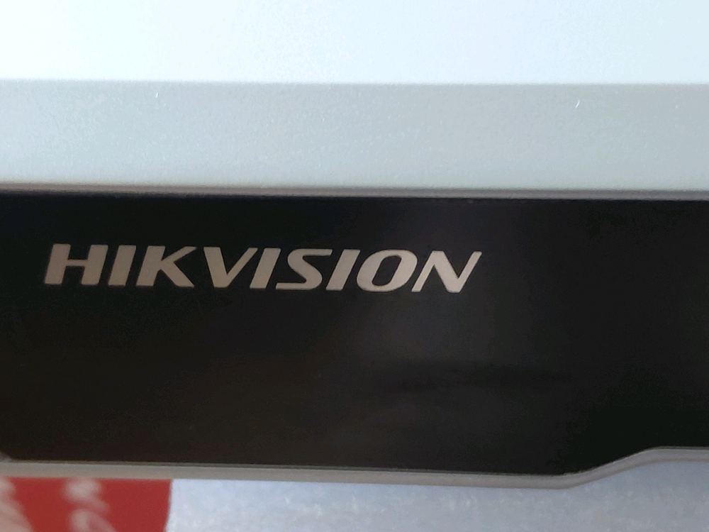 하이크비전 8채널 8POE 2SATA IP CCTV 녹화기 NVR 본체 이미지