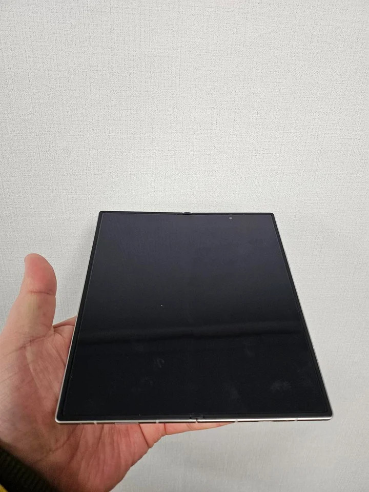 갤럭시z폴드7 256G 실버 이미지