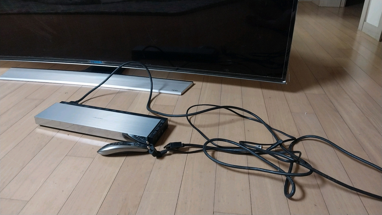 삼성65인치 uhd커브드tv..9000번대 프리미엄(부품용) 이미지