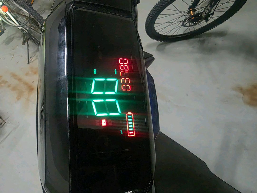스쿠존 SG5 전기 스쿠터 3,800km 주행 이미지