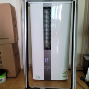 캐리어 창문형 에어컨 팝니다. 이미지