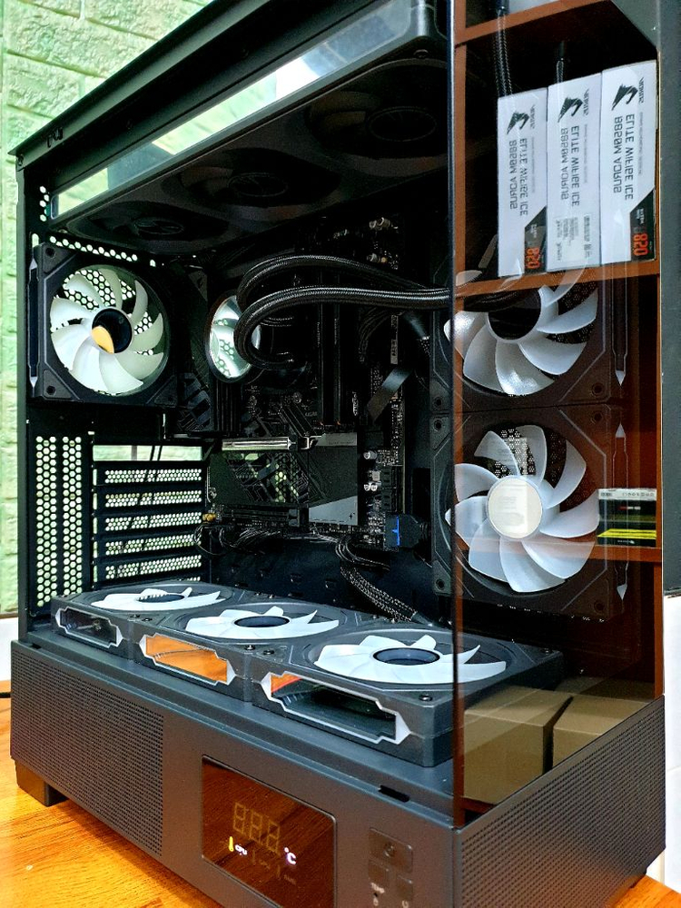 반본체 ) 9800X3D 미사용 게이밍 컴퓨터 pc 이미지