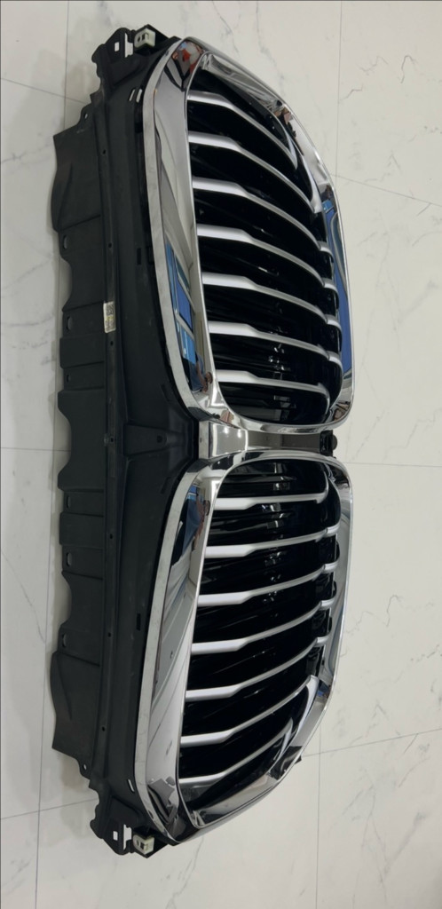 BMW X5 G05 그릴(통그릴)에어플랩 순정 중고 이미지