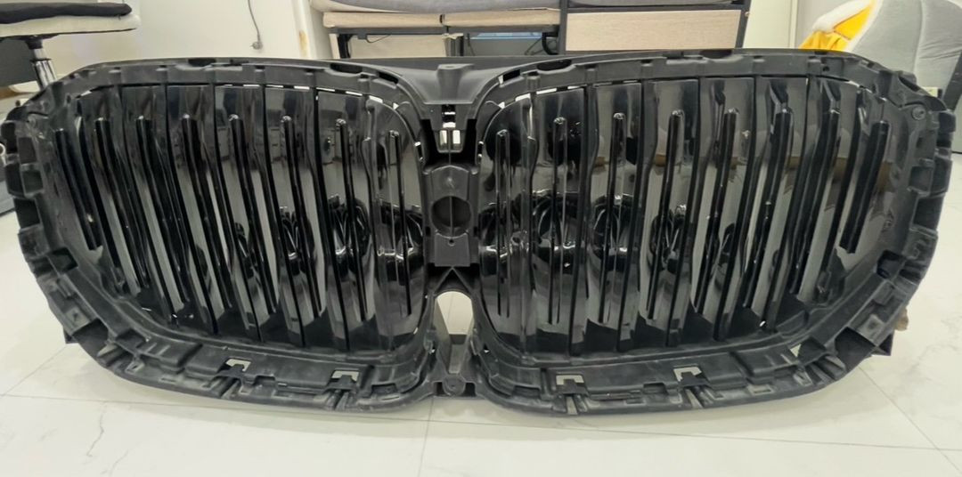 BMW X5 G05 그릴(통그릴)에어플랩 순정 중고 이미지