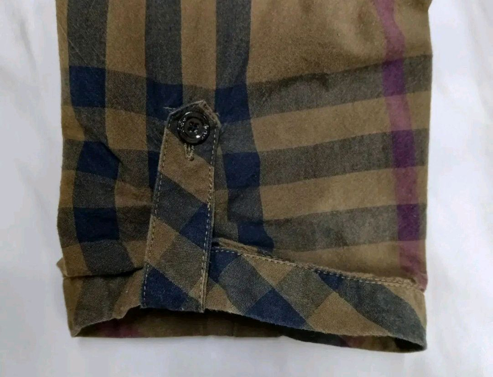 [여성용] 버버리 브릿 반팔 반집업 셔츠 L 사이즈 에피그램 코오롱스포츠 k2 아미 꼼데가르송 사이즈 가니 이미지